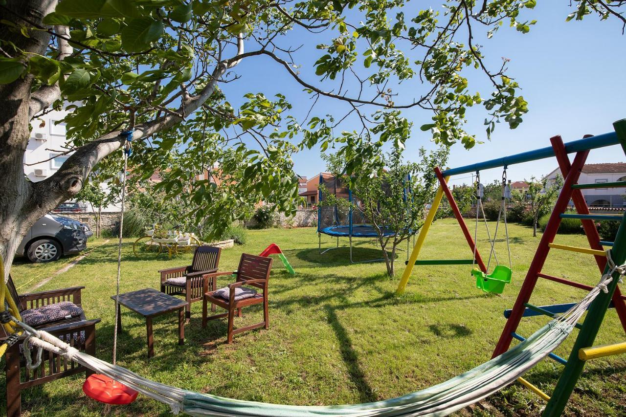 Modern Stone House With Flowers & Playground Medolino Esterno foto